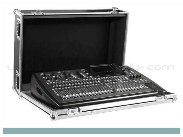 MIDAS FLIGHT CASE M32/LIVE